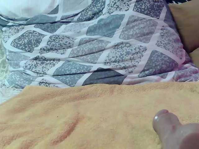 Yana310 live cam on BongaCams