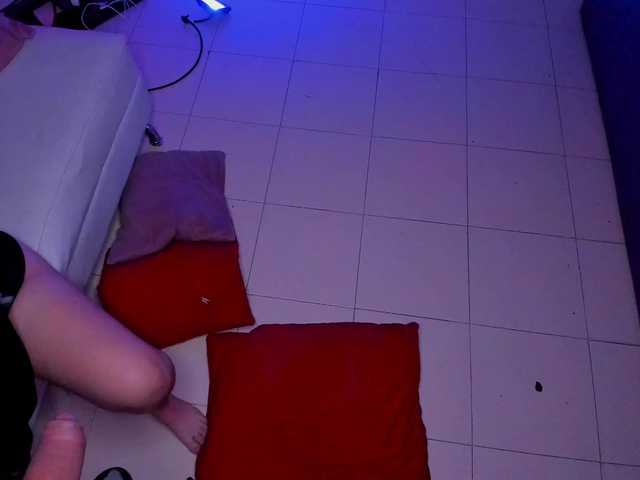 Shyfantasies live webcam show