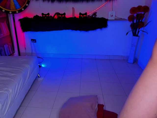 Live трансляция Shyfantasies - slutnetki.online