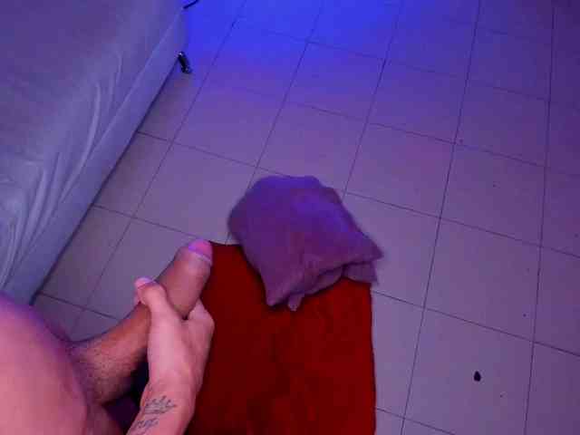 Shyfantasies webcam