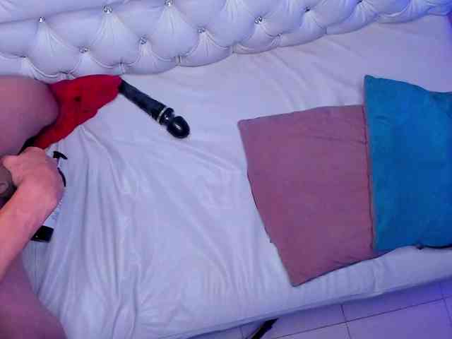 Shyfantasies webcam