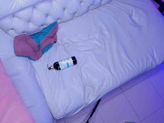 Shyfantasies webcam