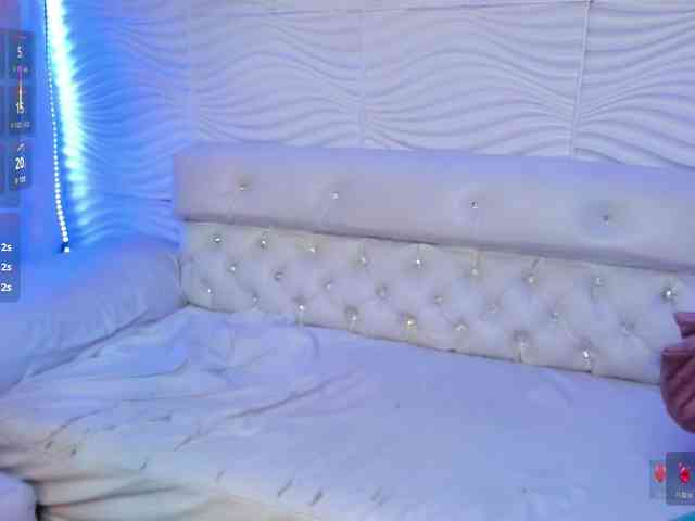 shyfantasies's live room