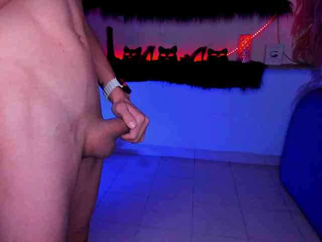 Shyfantasies webcam