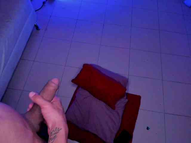 Modelo: Shyfantasies
