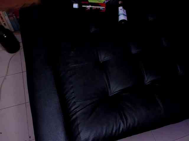 shyfantasies's live room
