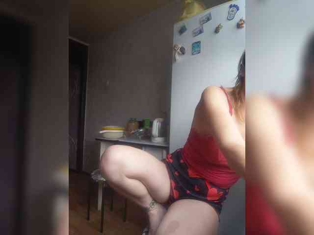 SeXy-MiLF-Xo4y webcam