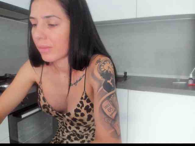 Emasweetxx webcam