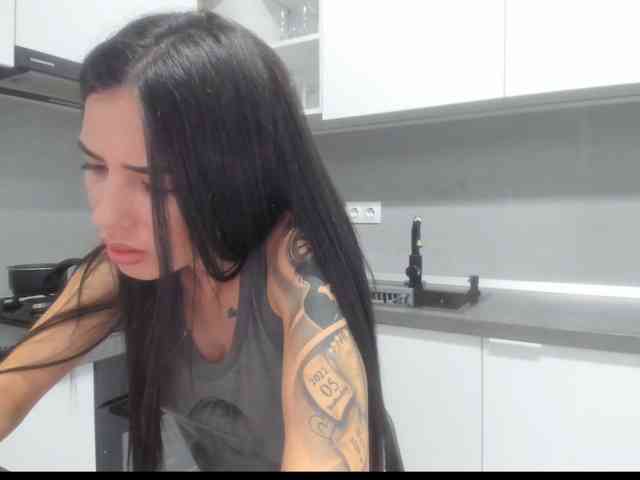 Emasweetxx webcam