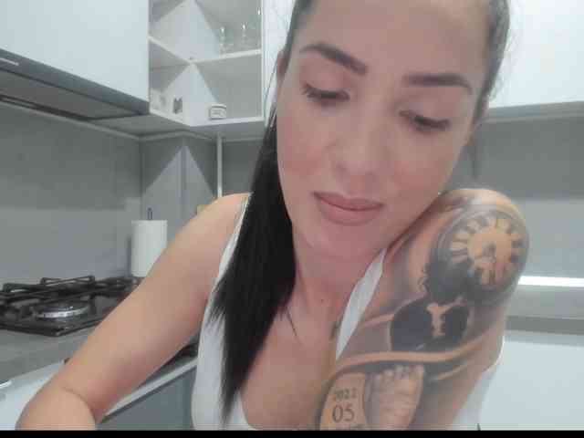 Emasweetxx webcam