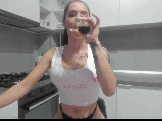 Emasweetxx webcam