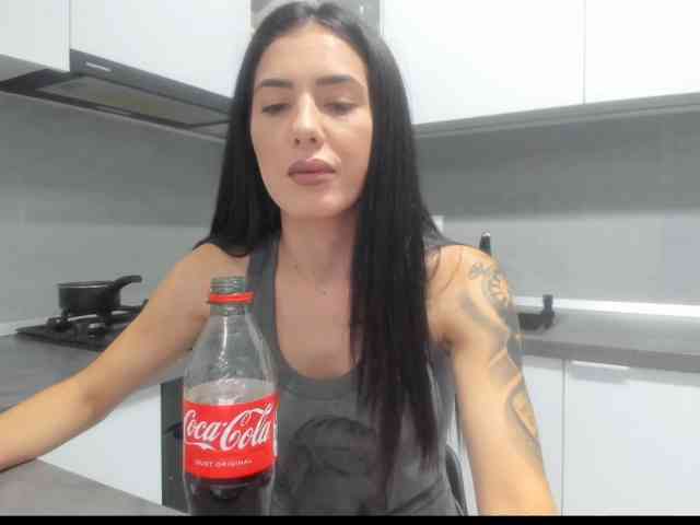 Emasweetxx webcam