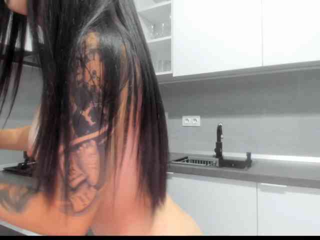 Emasweetxx webcam
