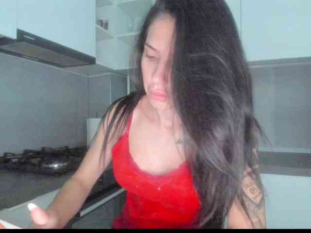 Emasweetxx webcam