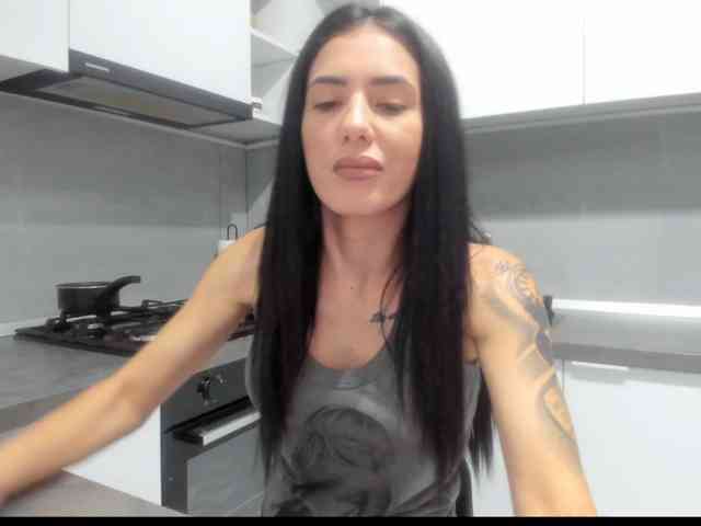 Emasweetxx webcam