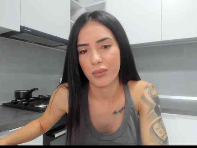 Emasweetxx webcam