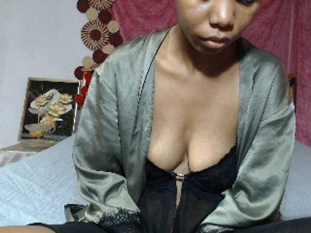 Hamour live cam on BongaCams