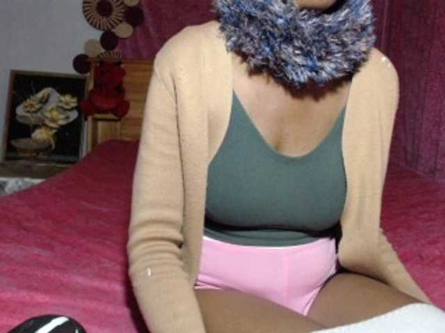 Hamour live cam on BongaCams