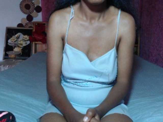 Hamour live cam on BongaCams