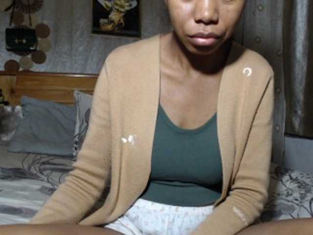 Hamour live cam on BongaCams