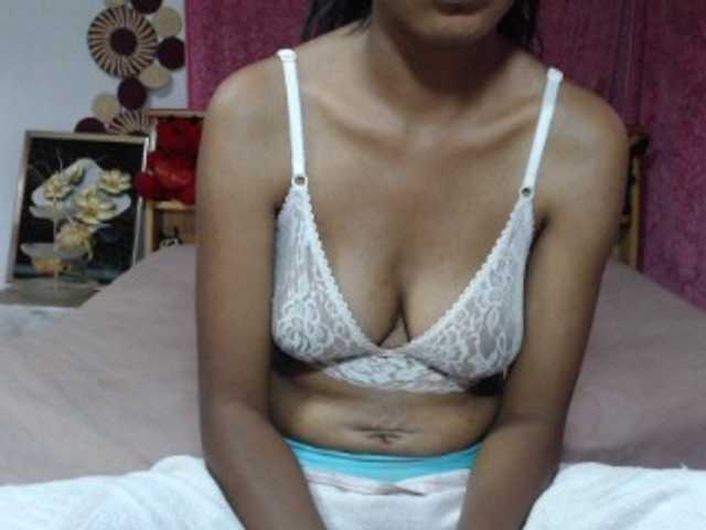 Hamour live cam on BongaCams