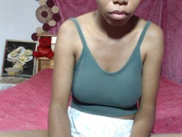 Hamour live cam on BongaCams