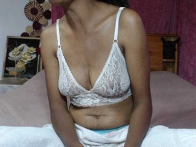 Hamour, en directo ahora en BongaCams