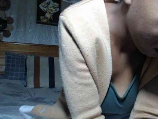 Hamour Live Webcam on BongaCams