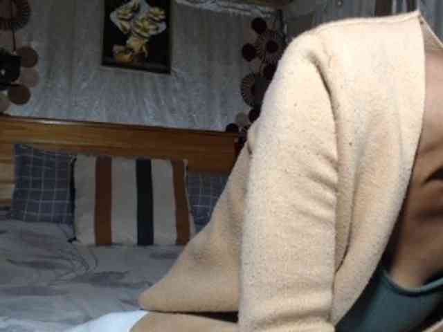 Hamour Live Webcam on BongaCams