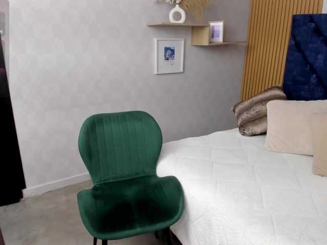 charlotte-mayers live cam on BongaCams