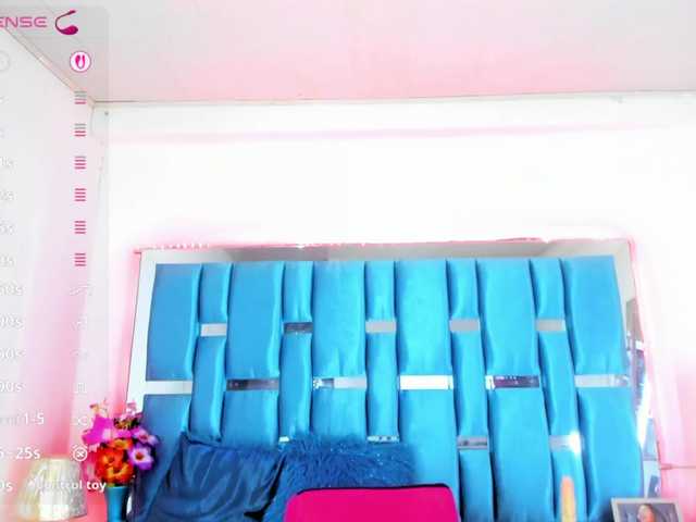 alicebennet-1 live cam on BongaCams