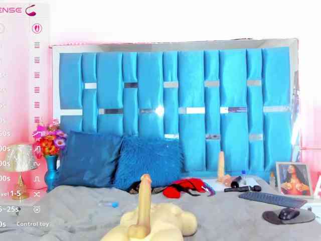 alicebennet-1 webcam