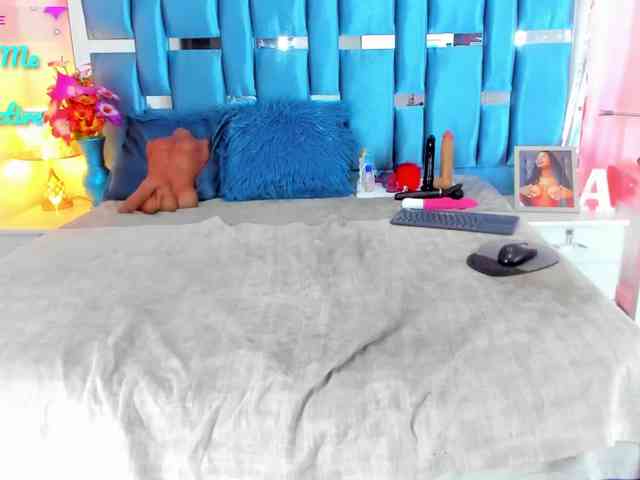 alicebennet-1 webcam