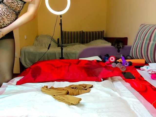 sexykika555's BongaCams show and profile