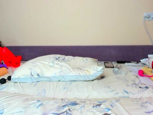 sexykika555 online