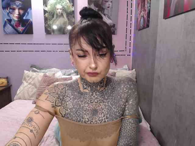 LolaRouse webcam