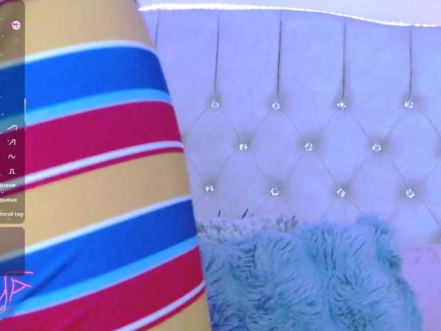 EmilyMerbu live cam on BongaCams