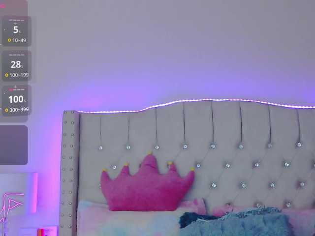 EmilyMerbu live cam on BongaCams