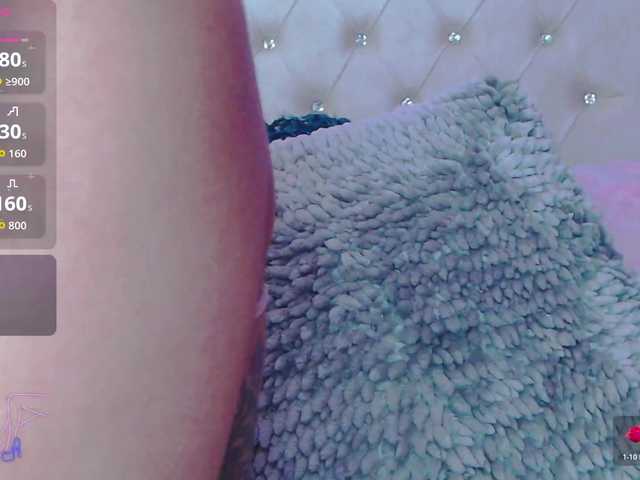 EmilyMerbu live cam on BongaCams
