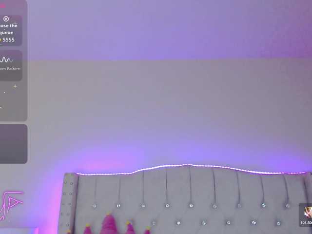 EmilyMerbu live cam on BongaCams