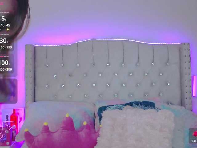 EmilyMerbu live cam on BongaCams