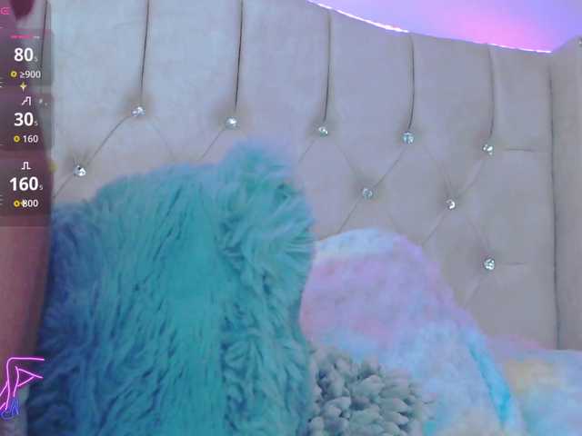 EmilyMerbu live cam on BongaCams