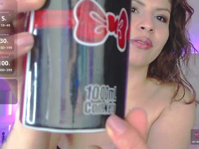 EmilyMerbu live cam on BongaCams