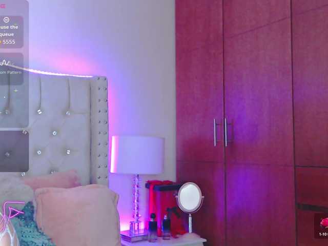 EmilyMerbu live cam on BongaCams
