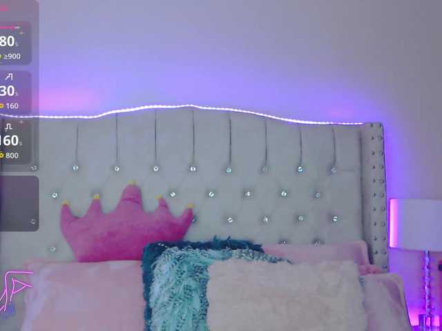 EmilyMerbu live webcam show