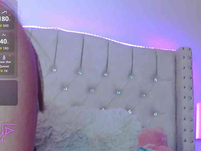 EmilyMerbu webcam