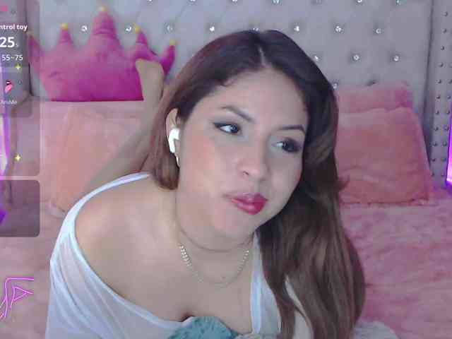 EmilyMerbu webcam