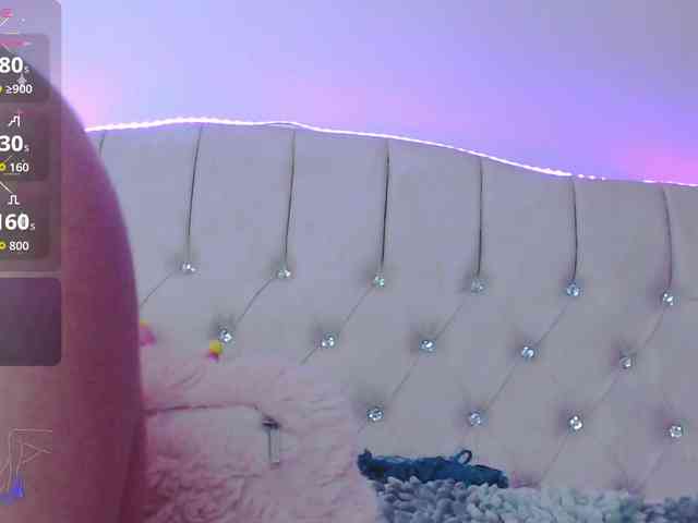 EmilyMerbu webcam
