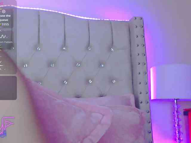EmilyMerbu webcam