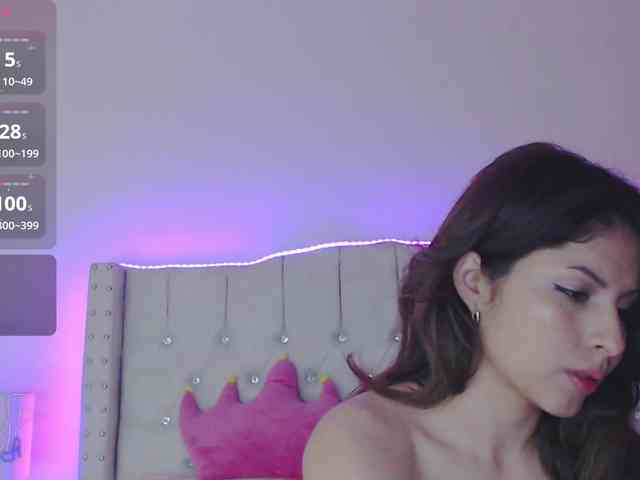EmilyMerbu webcam